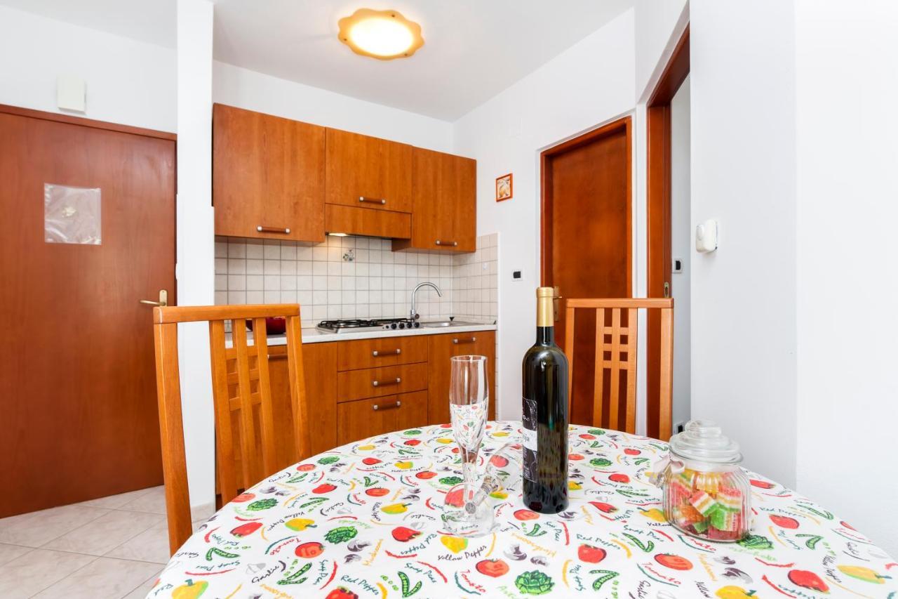 Mara Apartment *