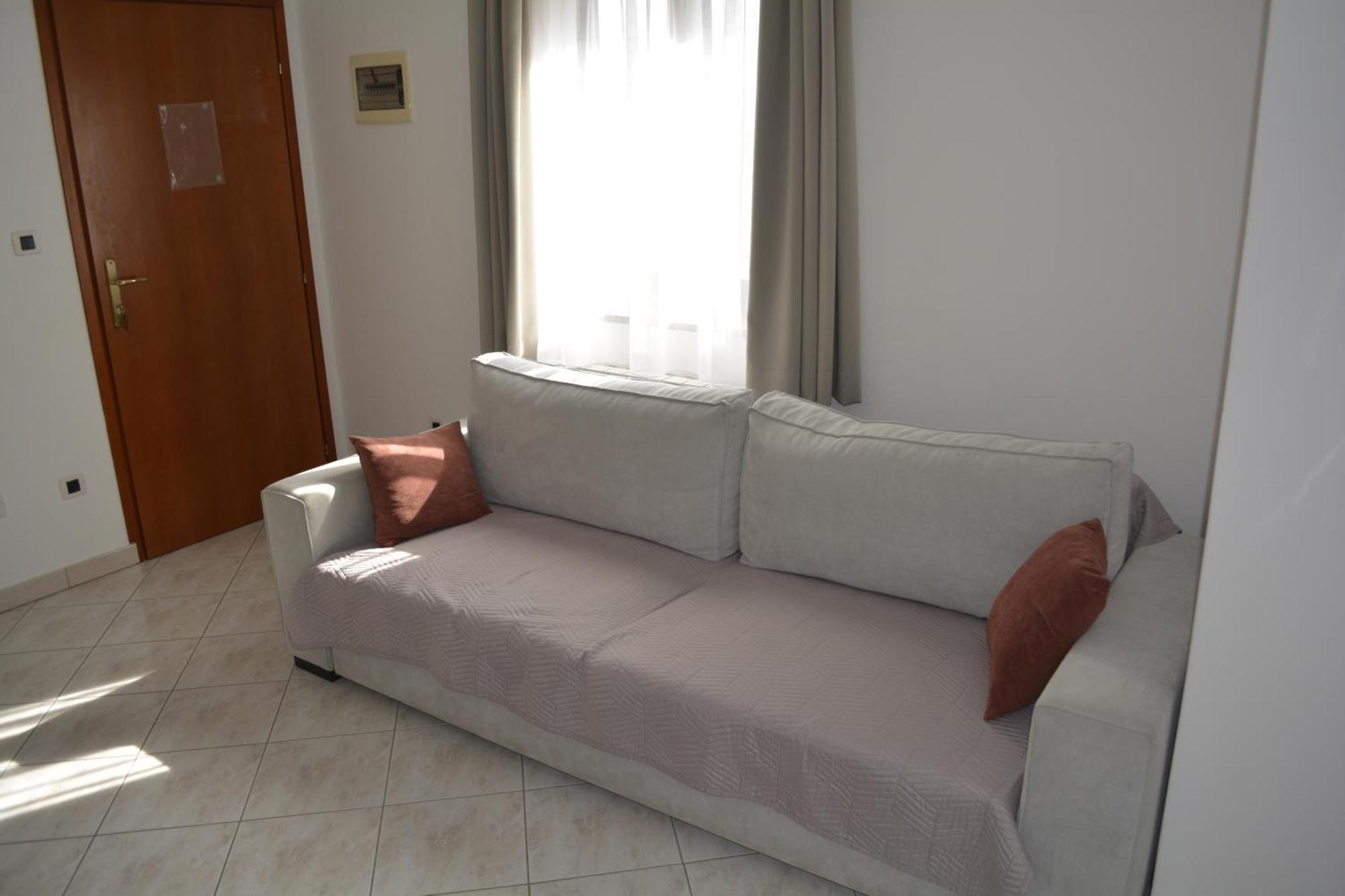 Apartment Mara